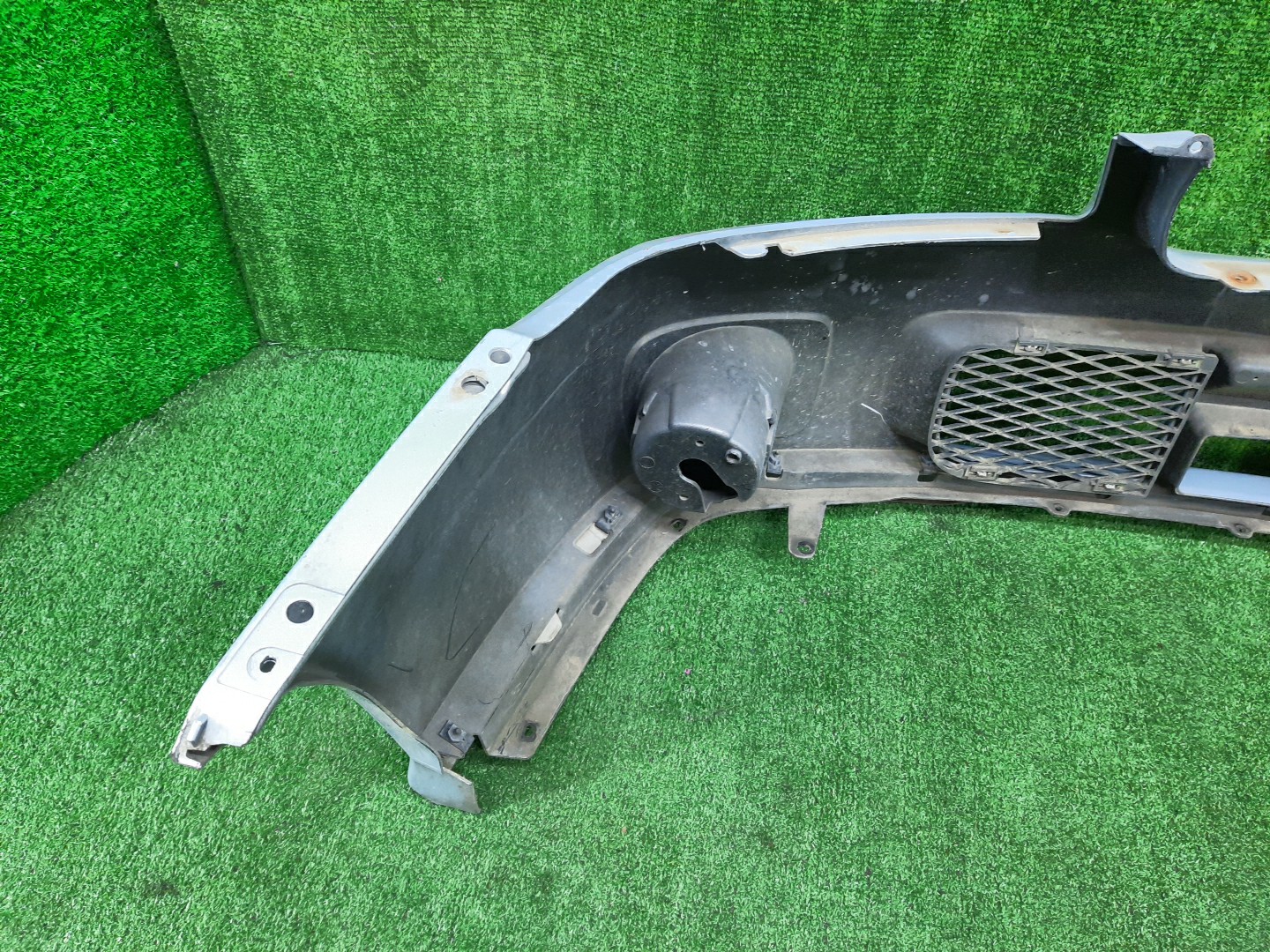 Бампер передний NISSAN AVENIR SW11, W11, PNW11, PW11, RNW11, RW11 13974 5 ракурс