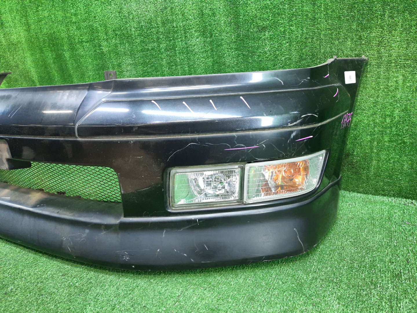 Бампер передний MITSUBISHI CHARIOT GRANDIS, CHARIOT N84W, N94W, N96W, N86W 13975 3 ракурс