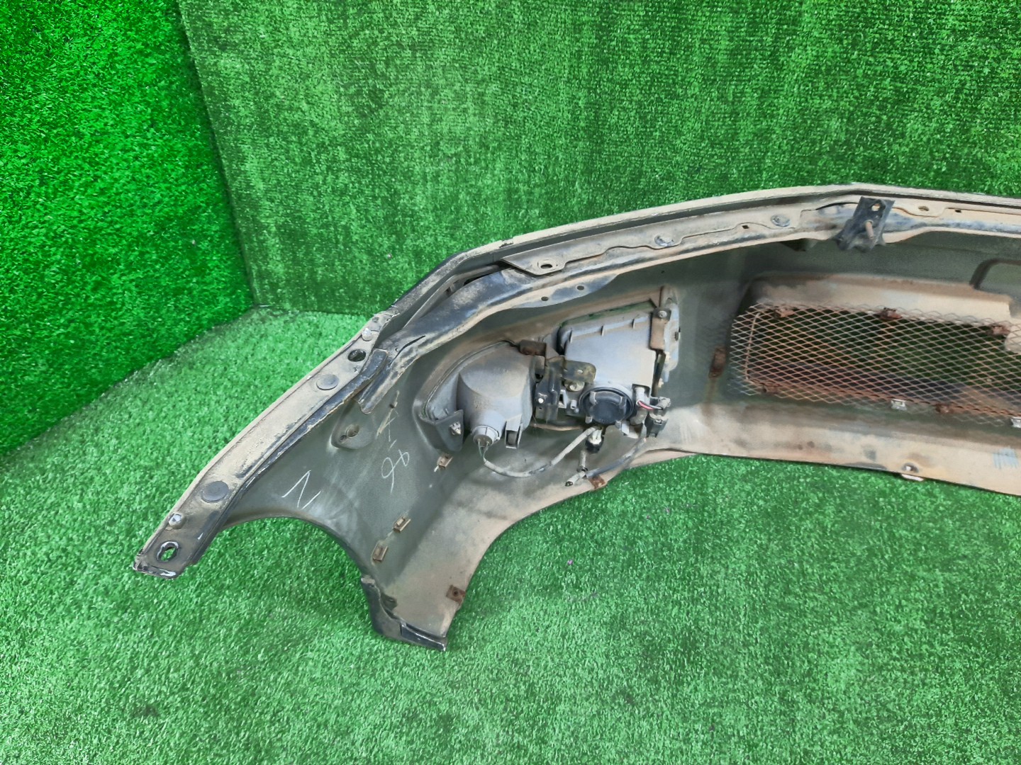 Бампер передний MITSUBISHI CHARIOT GRANDIS, CHARIOT N84W, N94W, N96W, N86W 13975 5 ракурс
