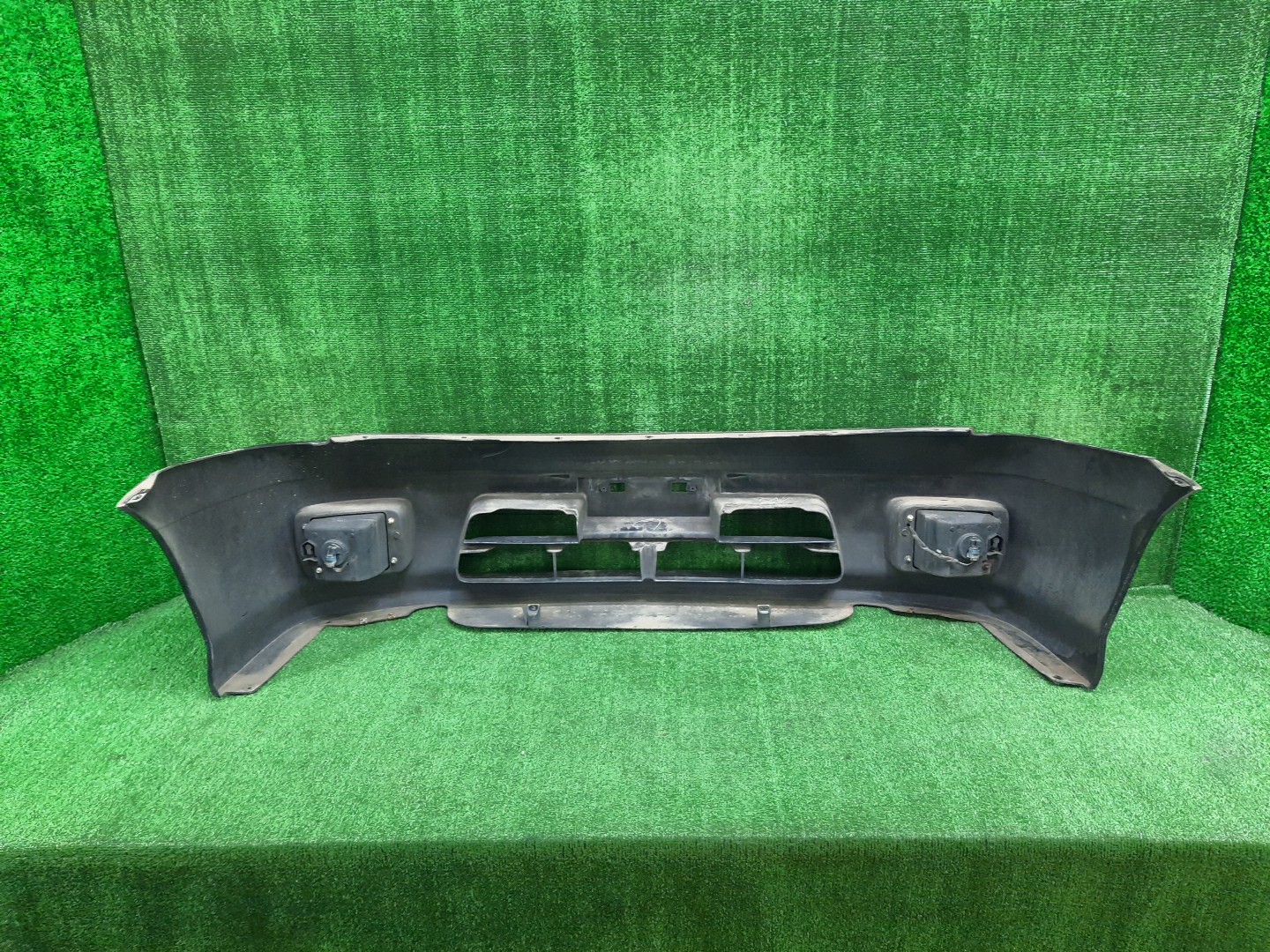 Бампер передний NISSAN SERENA TNC24, TC24, RC24, PC24, PNC24, VC24, VNC24 13991 4 ракурс