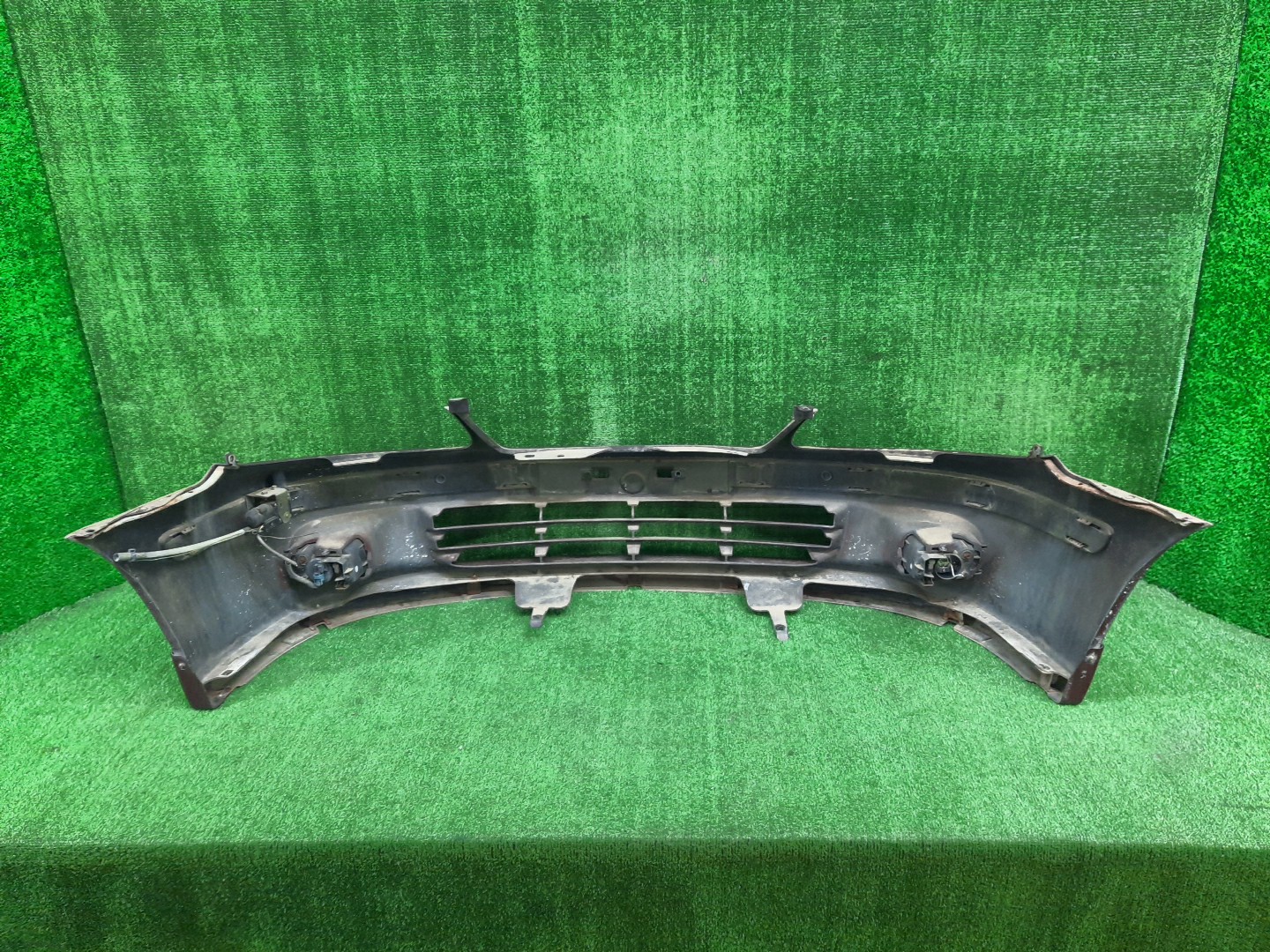Бампер передний NISSAN BLUEBIRD SYLPHY G10, QG10, FG10, TG10, QNG10 13992 4 ракурс