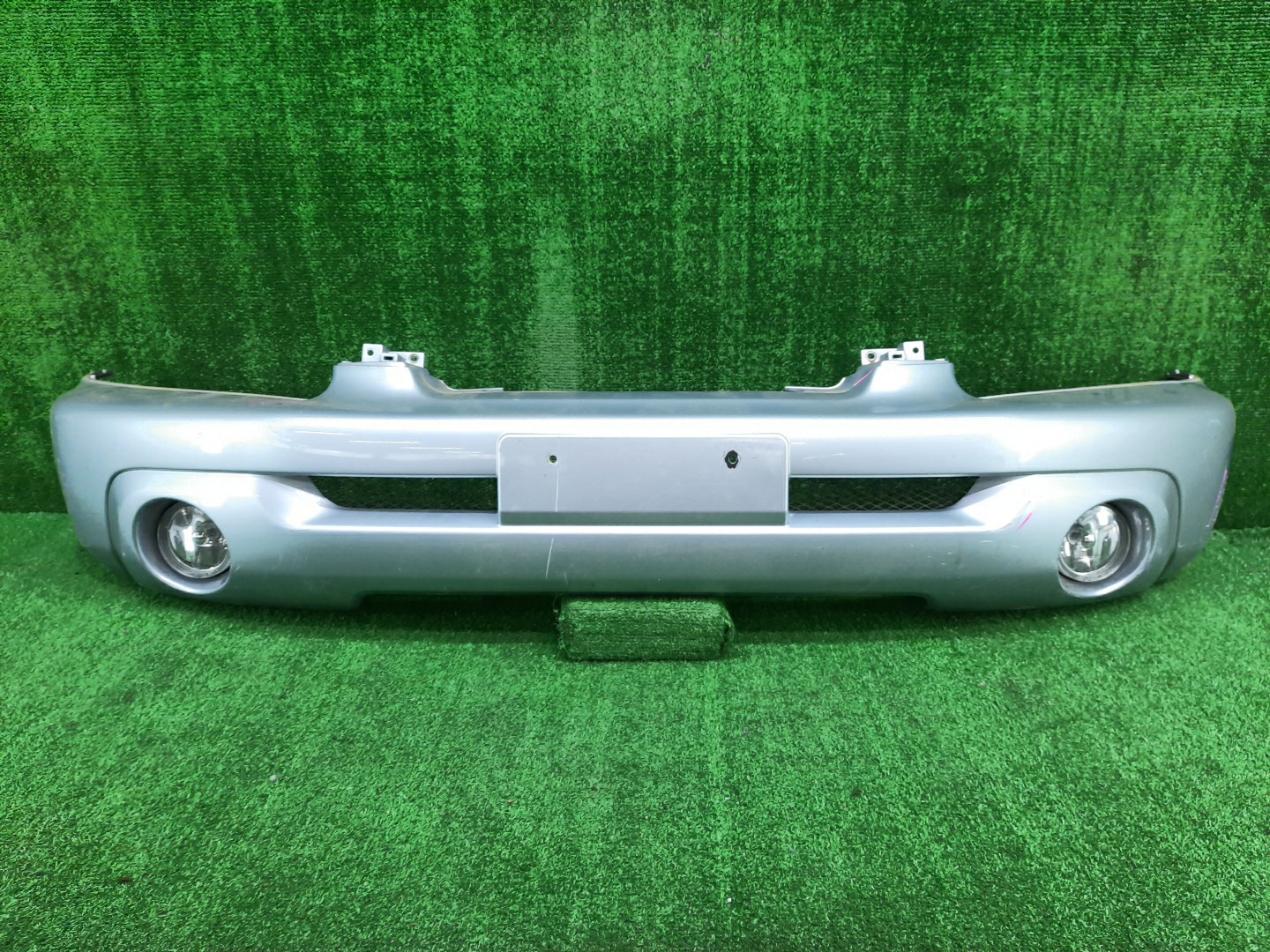 Бампер передний MITSUBISHI PAJERO IO H76W, H66W, H67W, H77W 13998 1 ракурс