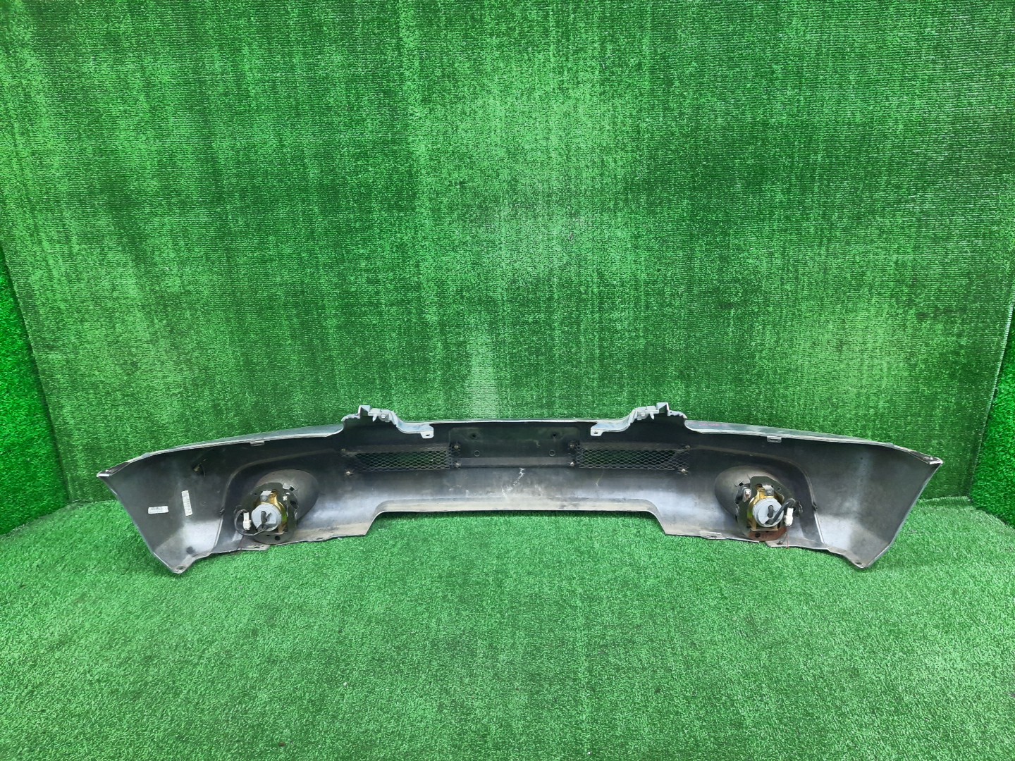 Бампер передний MITSUBISHI PAJERO IO H76W, H66W, H67W, H77W 13998 4 ракурс