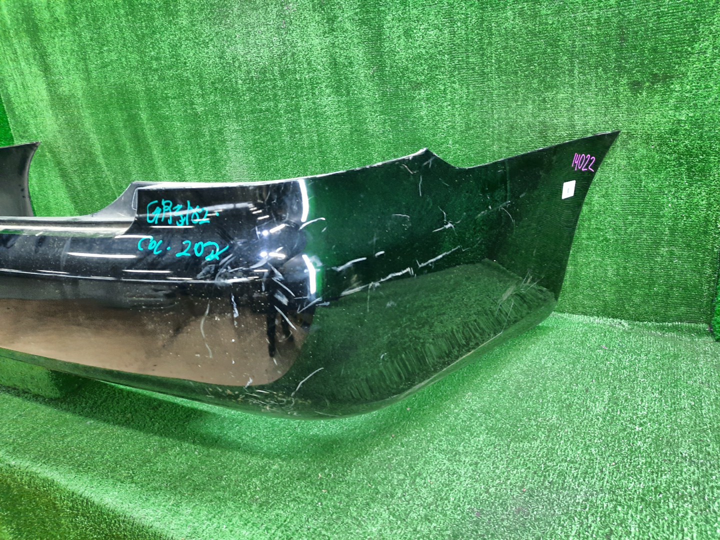 Бампер задний TOYOTA CROWN GRS182, GRS180, GRS181, GRS183 14022 3 ракурс