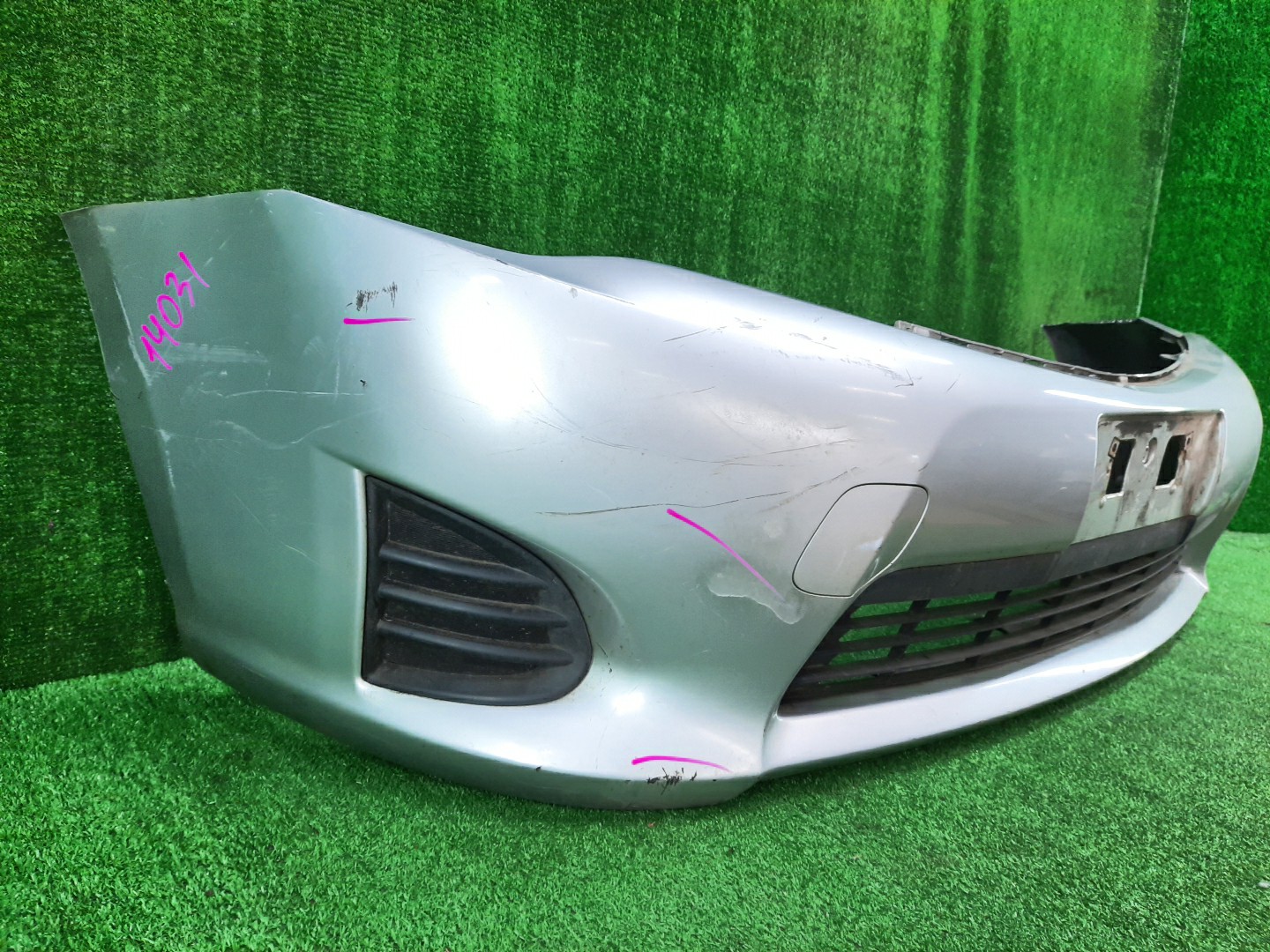 Бампер передний TOYOTA COROLLA FIELDER, COROLLA  AXIO ZRE162G, NZE164G, NZE161G, NKE165G, NRE161G, NZE161, NZE164, NRE161, NKE165, NRE160 14031 2 ракурс