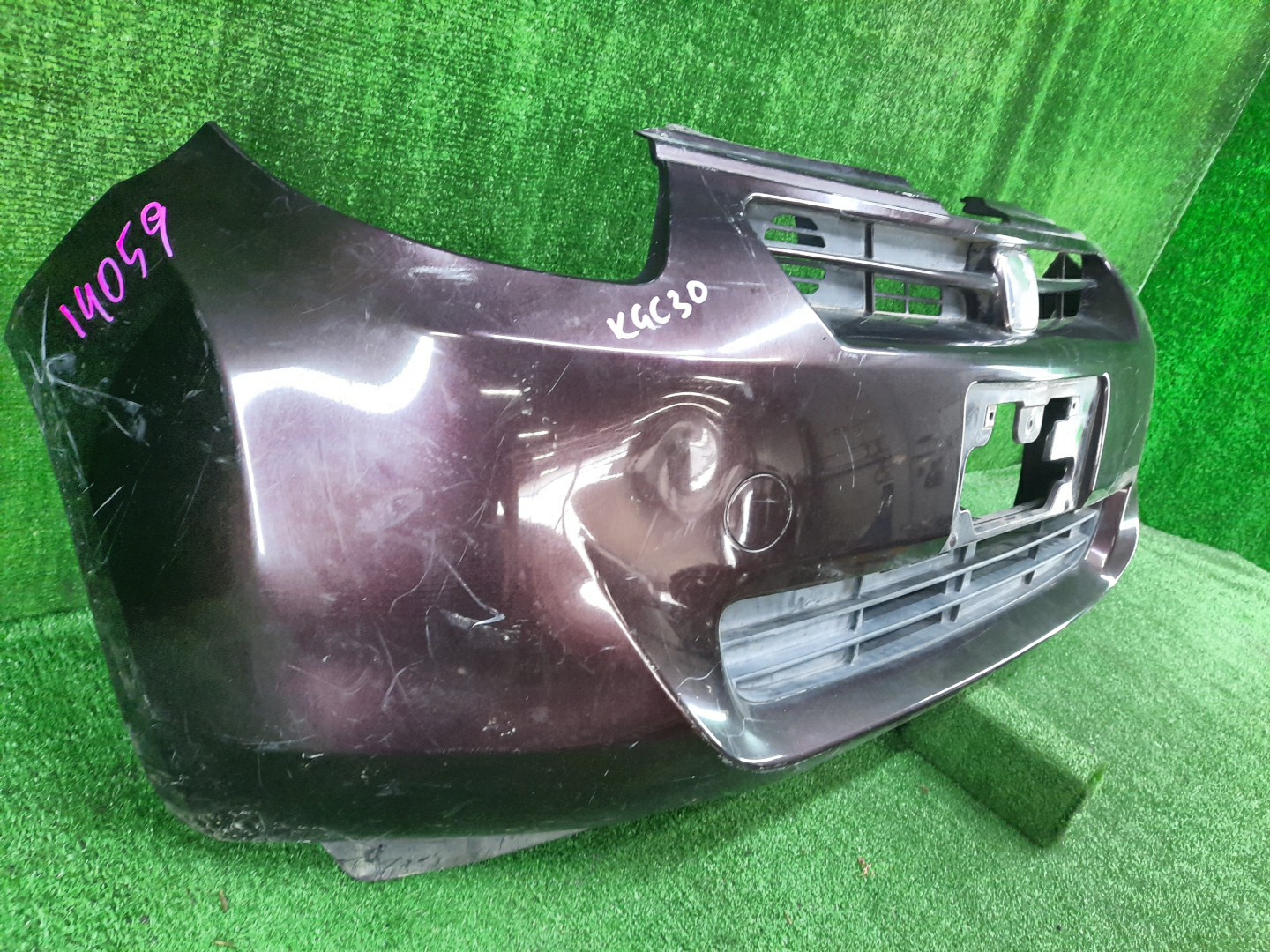 Бампер передний TOYOTA PASSO KGC30, KGC35 14059 2 ракурс