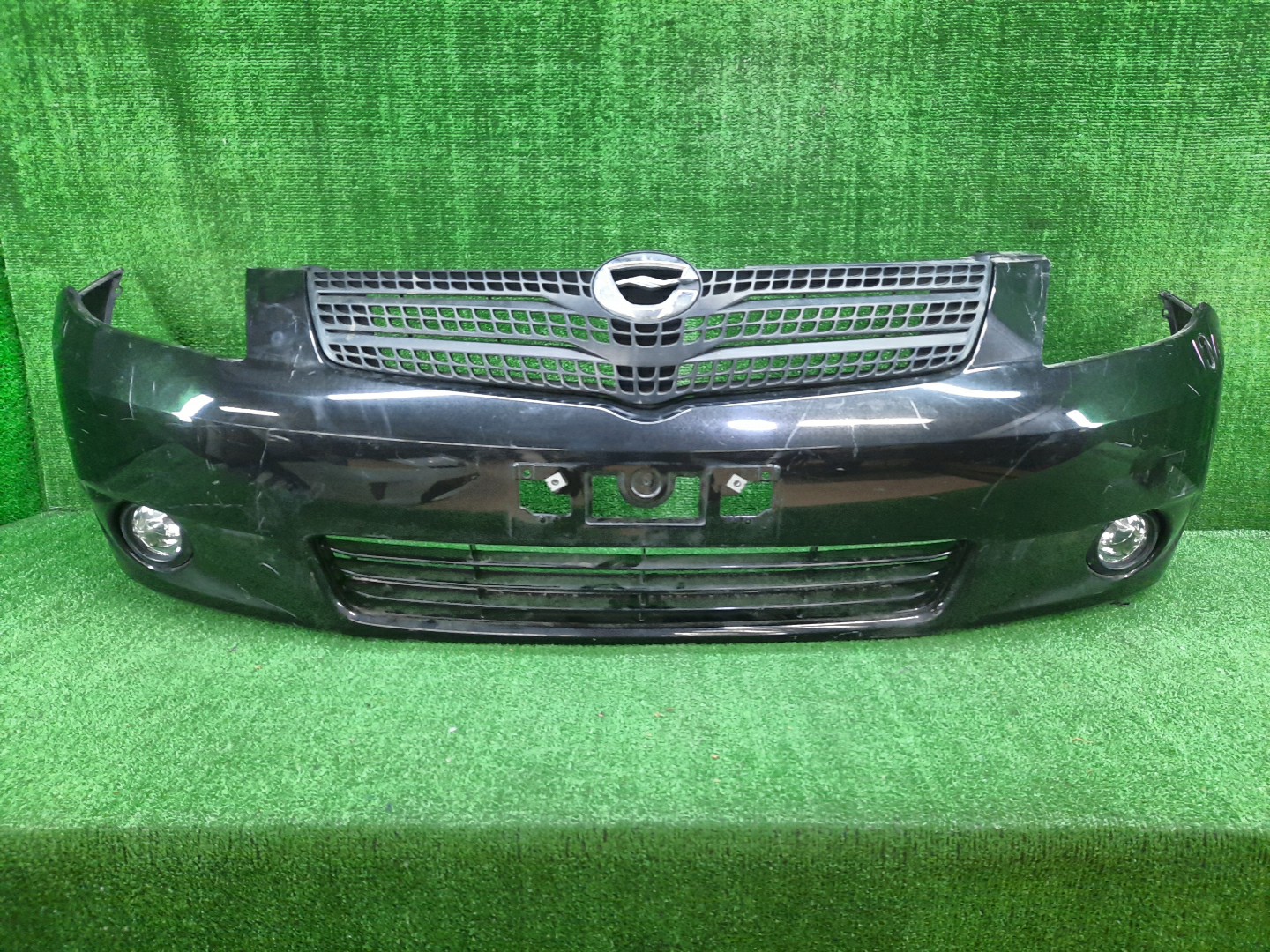 Бампер передний TOYOTA COROLLA SPACIO NZE121N, ZZE122N, ZZE124N 14065 1 ракурс