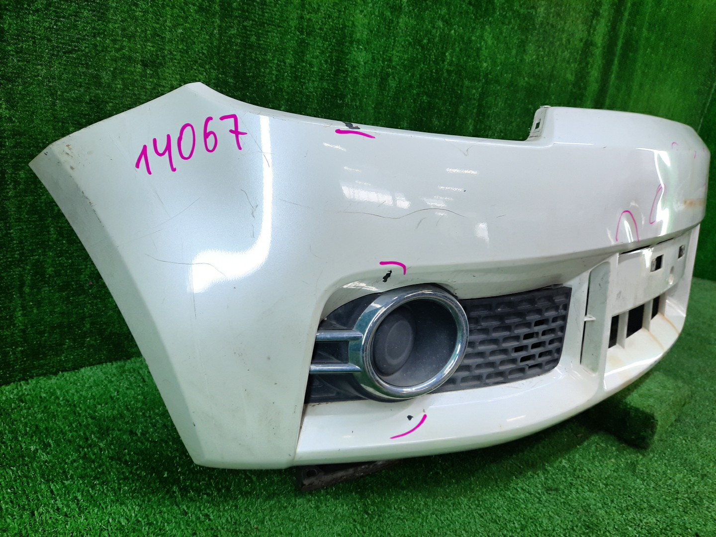 Бампер передний SUZUKI IGNIS FF21S 14067 2 ракурс Бампер передний SUZUKI IGNIS FF21S 14067 2 ракурс