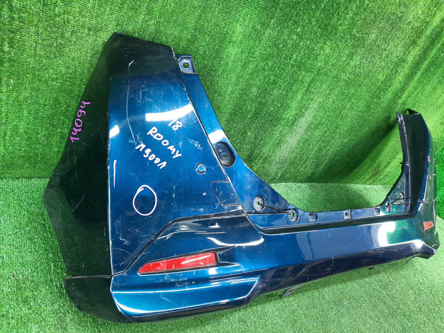 Бампер задний TOYOTA THOR, JUSTY, TANK, ROOMY M910S, M900S, M900F, M910F, M910A, M900A 14094 2 ракурс