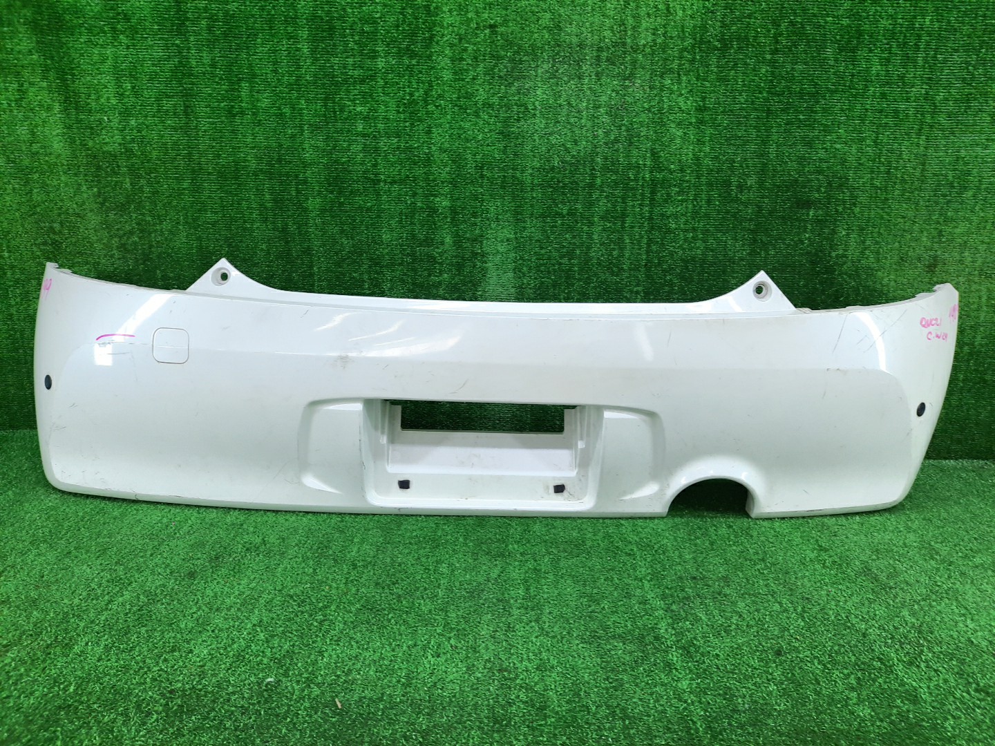 Бампер задний TOYOTA BB QNC20, QNC21, QNC25 14099 1 ракурс