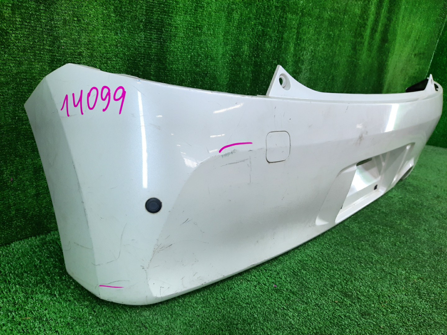 Бампер задний TOYOTA BB QNC20, QNC21, QNC25 14099 2 ракурс