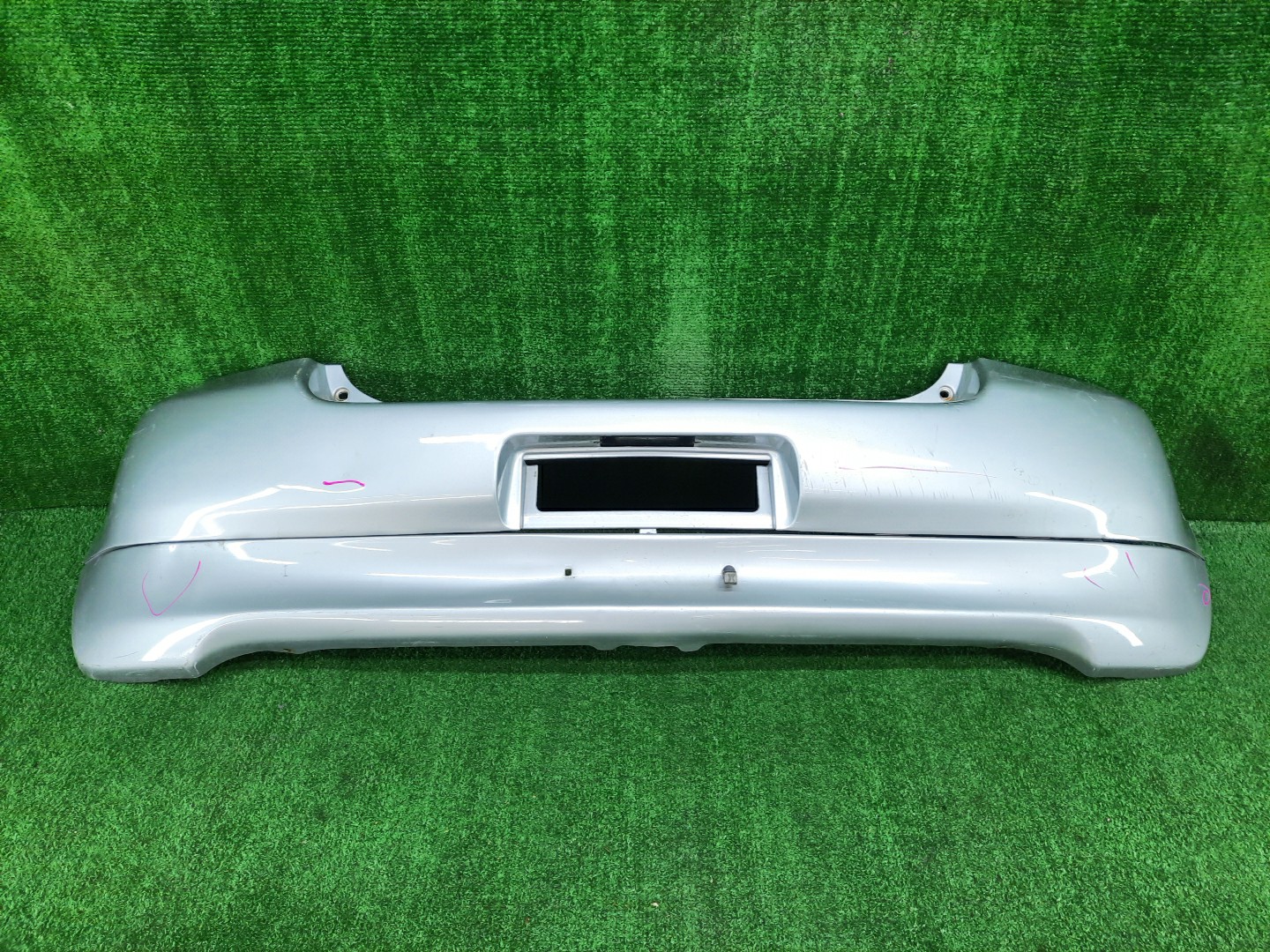 Бампер задний TOYOTA VITZ, YARIS SCP10, NCP10, SCP13, NCP15, NCP11, NCP13 14120 1 ракурс