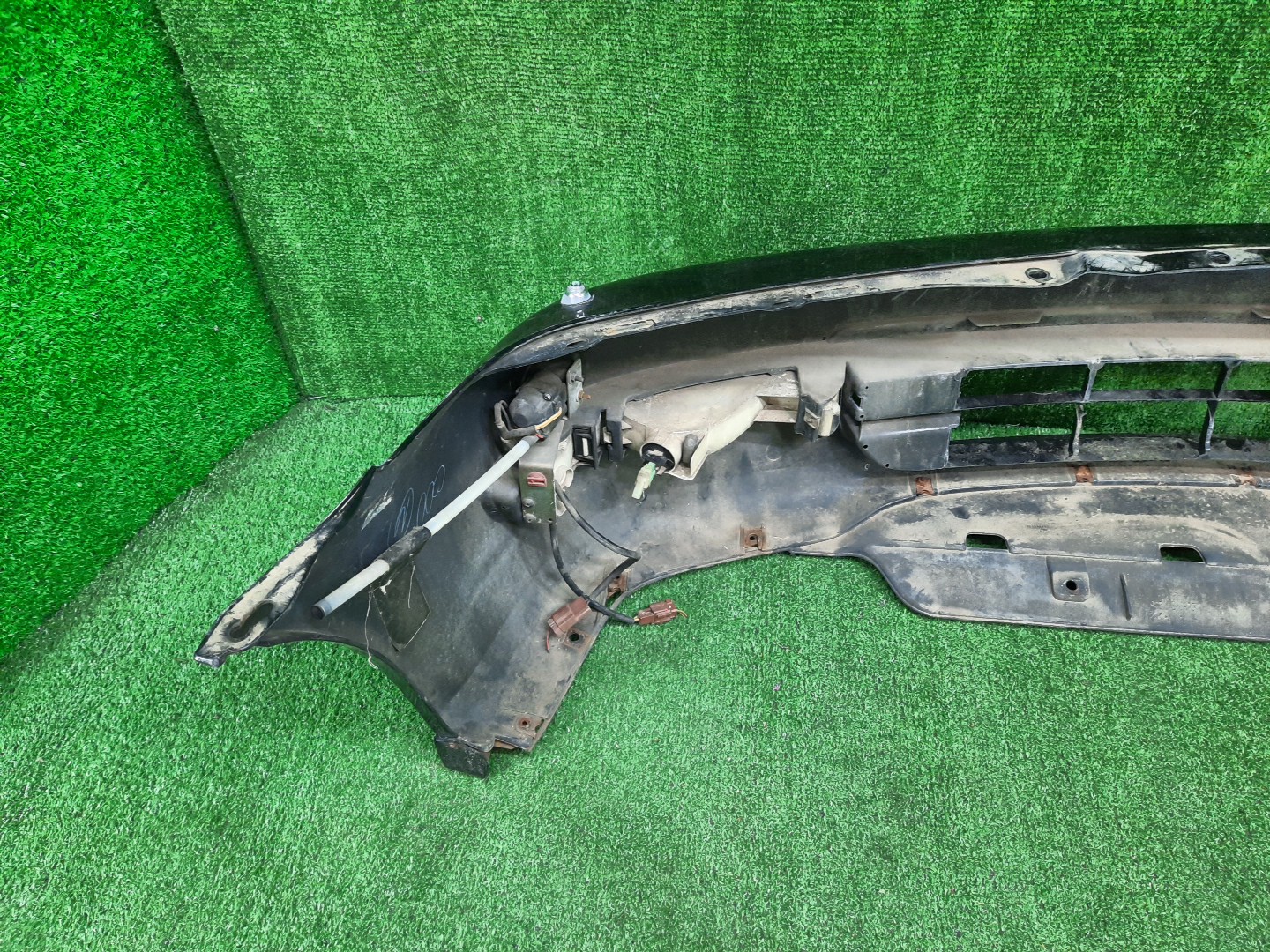 Бампер передний HONDA INSPIRE, SABER UA1, UA3, UA2 14167 5 ракурс Бампер передний HONDA INSPIRE, SABER UA1, UA3, UA2 14167 5 ракурс
