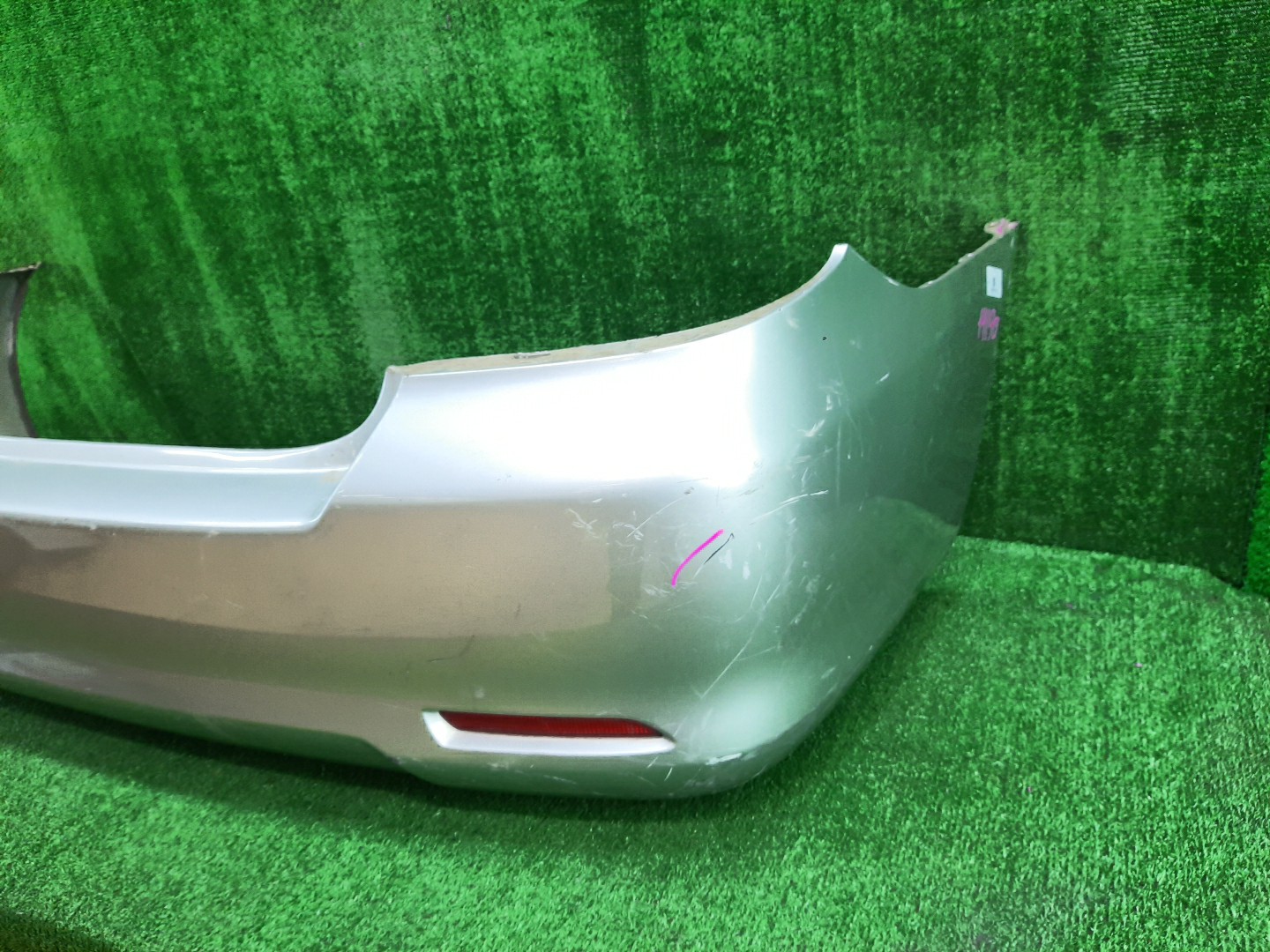 Бампер задний TOYOTA ALLION ZZT240, NZT240, AZT240, ZZT245 14190 3 ракурс