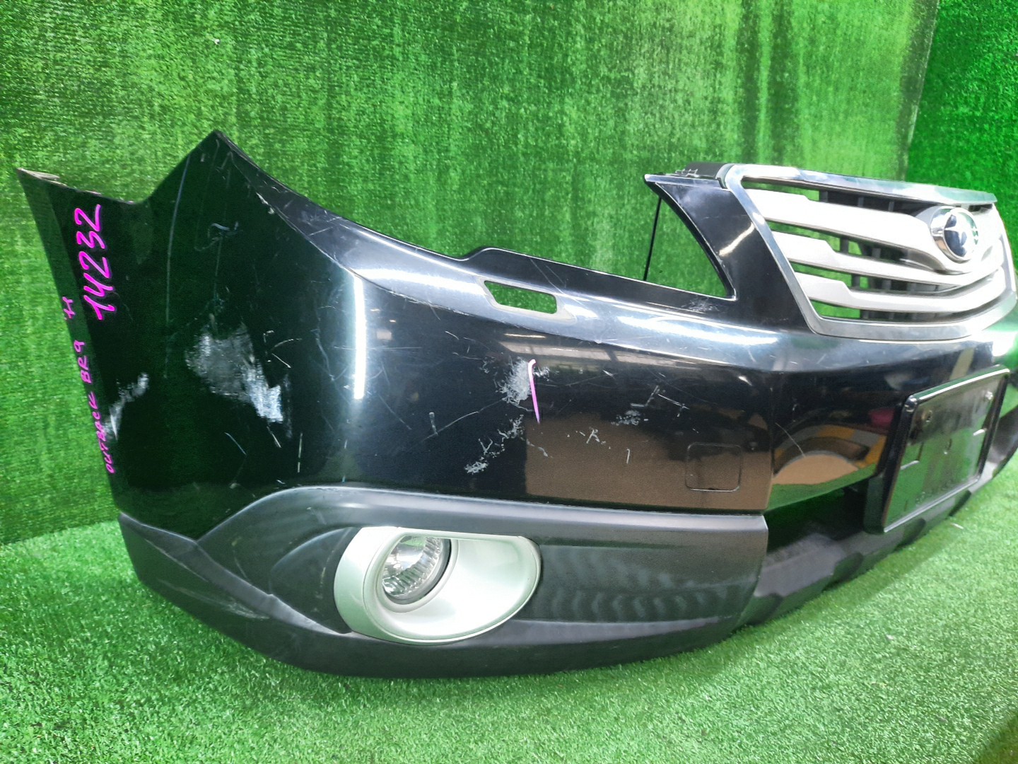 Бампер передний SUBARU OUTBACK BR9 14232 2 ракурс
