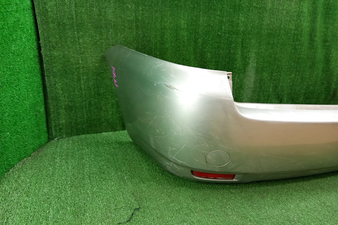 Бампер задний TOYOTA IPSUM ACM21W, ACM26W 14401 2 ракурс