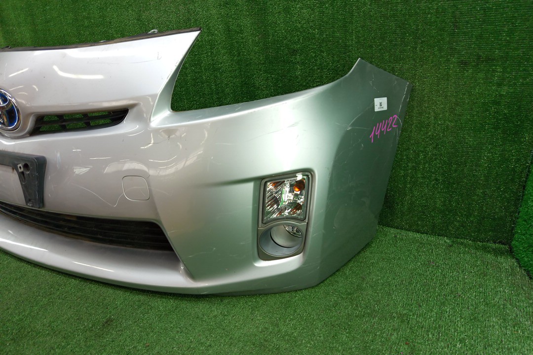 Бампер передний TOYOTA PRIUS ZVW30 14422 3 ракурс