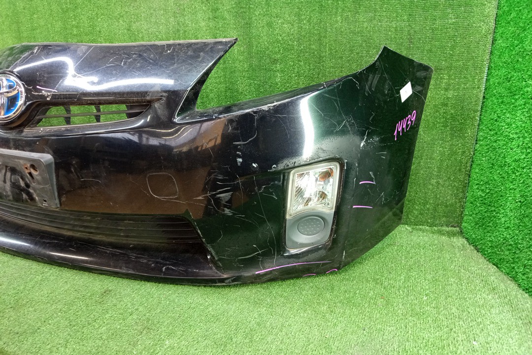 Бампер передний TOYOTA PRIUS ZVW30 14439 3 ракурс