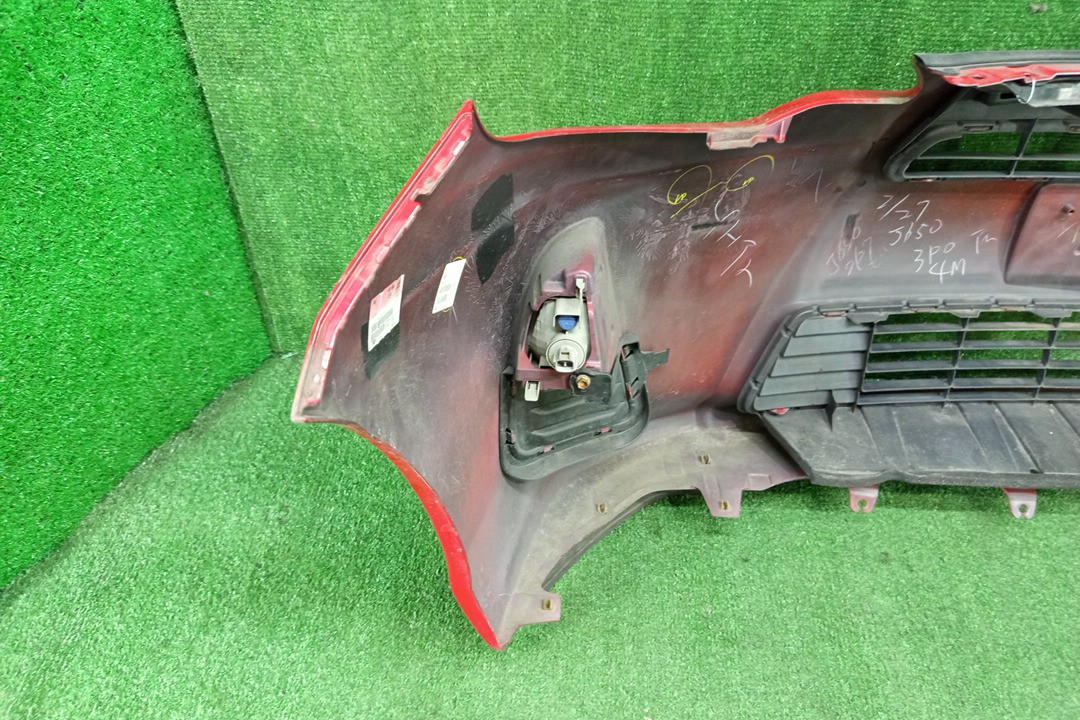 Бампер передний TOYOTA AQUA NHP10 14513 5 ракурс