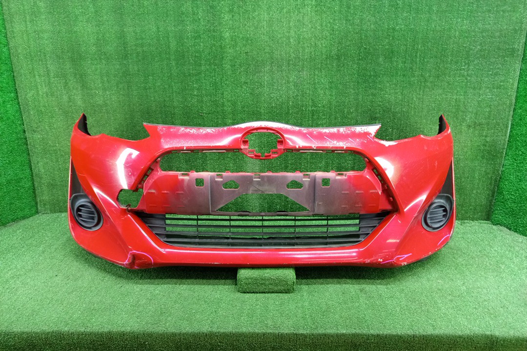 Бампер передний TOYOTA AQUA NHP10 14543 1 ракурс