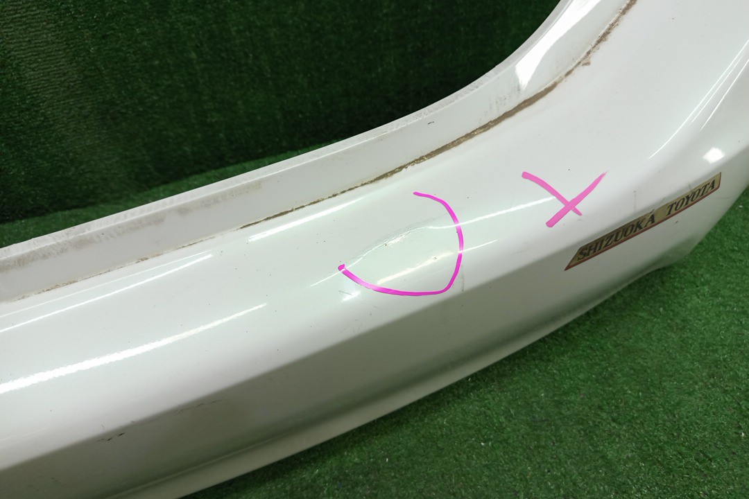 Бампер задний TOYOTA AQUA NHP10 14585 3 ракурс