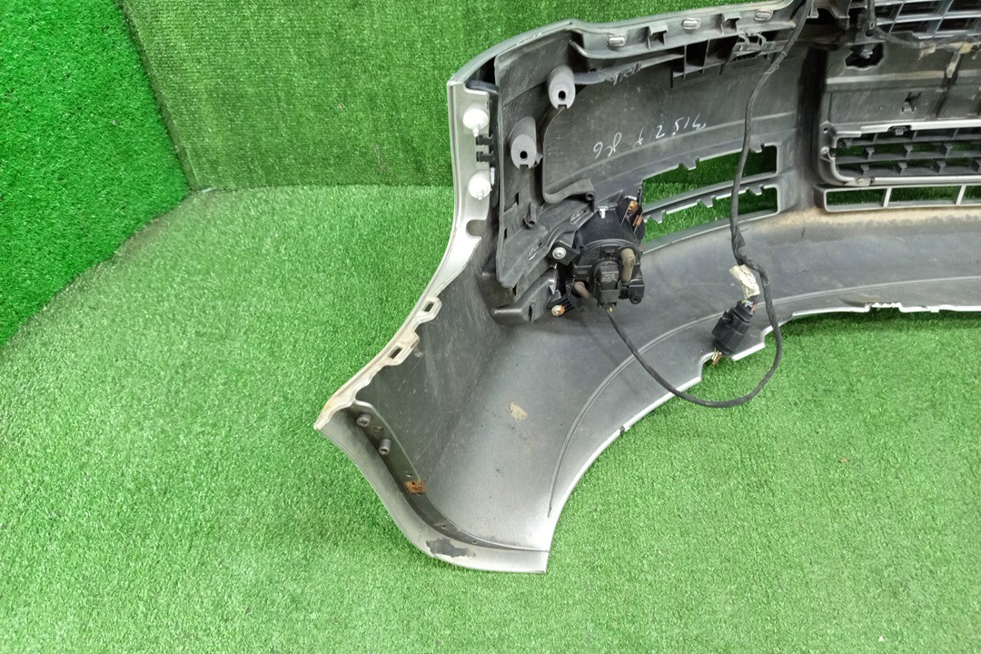 Бампер передний AUDI A4 8E, 8HE, 8H7, 8E5, 8EC, B6 14939 5 ракурс
