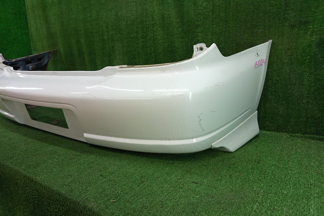 Бампер задний SUBARU IMPREZA GG2, GG9, GG3, GGA WAGON 3 ракурс