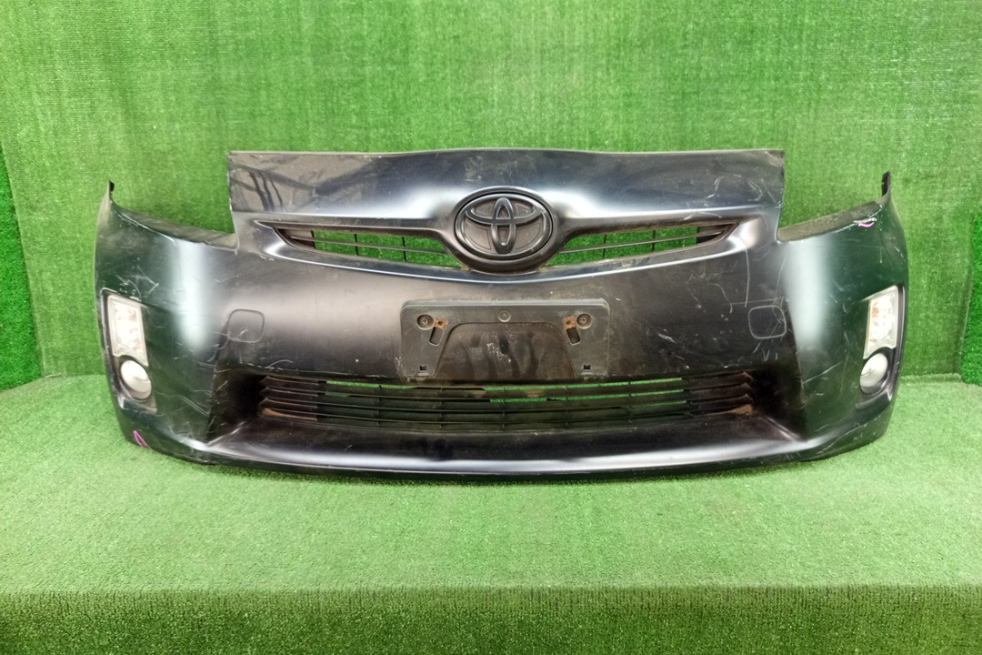 Бампер передний TOYOTA PRIUS ZVW30 15109 1 ракурс