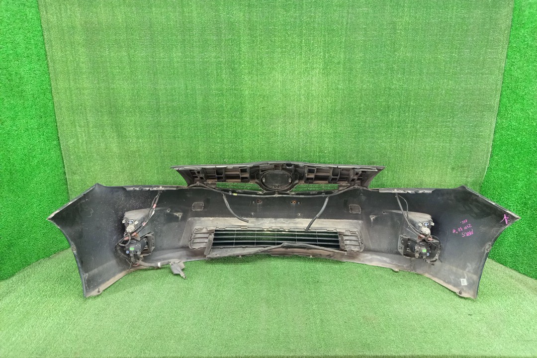 Бампер передний TOYOTA PRIUS ZVW30 15109 5 ракурс