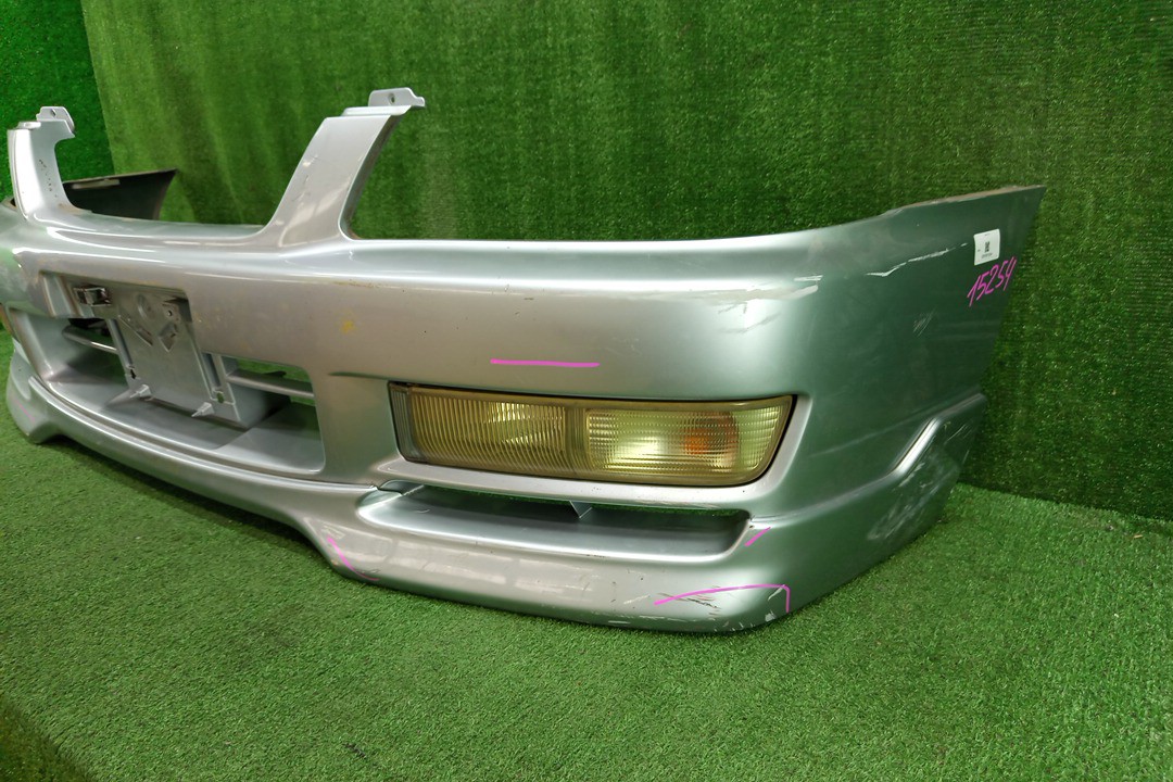 Бампер передний NISSAN LAUREL HC35, GNC35, GC35 15254 3 ракурс Бампер передний NISSAN LAUREL HC35, GNC35, GC35 15254 3 ракурс