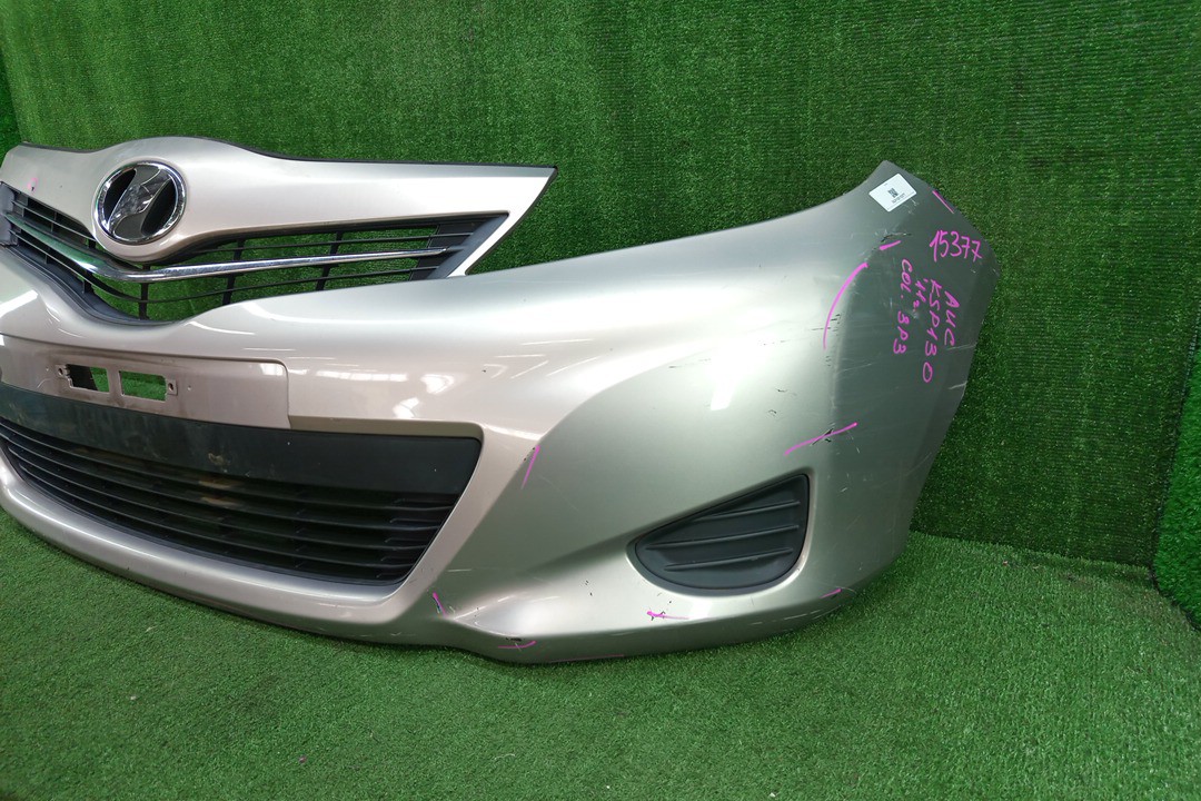 Бампер передний TOYOTA VITZ, YARIS KSP130, NSP130, NSP135, NCP131 15377 3 ракурс Бампер передний TOYOTA VITZ, YARIS KSP130, NSP130, NSP135, NCP131 15377 3 ракурс