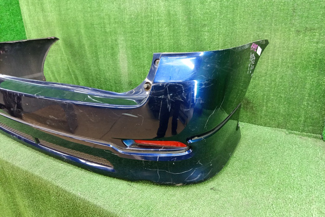 Бампер задний TOYOTA COROLLA FIELDER NZE121G, ZZE123G, ZZE124G, ZZE122G, NZE124G 15442 3 ракурс Бампер задний TOYOTA COROLLA FIELDER NZE121G, ZZE123G, ZZE124G, ZZE122G, NZE124G 15442 3 ракурс