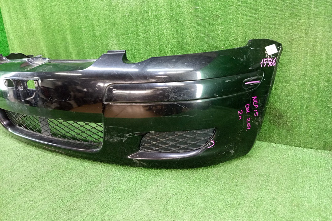 Бампер передний TOYOTA VITZ, YARIS SCP10, NCP10, SCP13, NCP15, NCP11, NCP13 15566 3 ракурс Бампер передний TOYOTA VITZ, YARIS SCP10, NCP10, SCP13, NCP15, NCP11, NCP13 15566 3 ракурс
