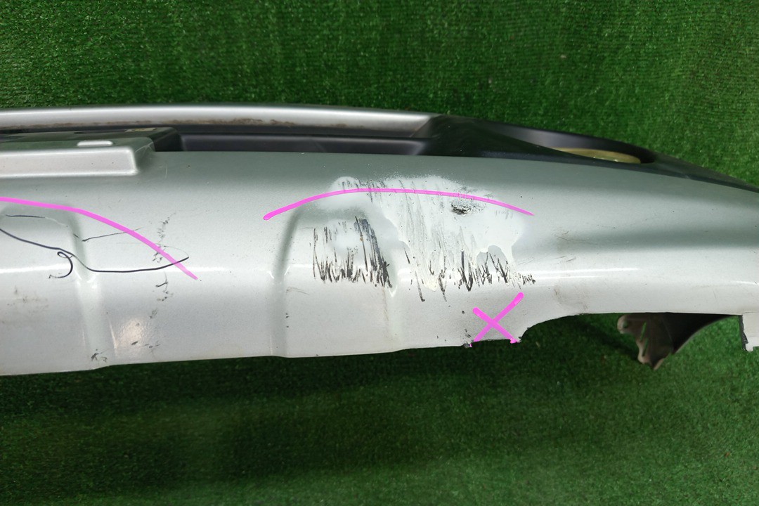 Бампер передний DAIHATSU TERIOS, CAMI J100G, J102G, J100E, J102E, J122E 15685 4 ракурс Бампер передний DAIHATSU TERIOS, CAMI J100G, J102G, J100E, J102E, J122E 15685 4 ракурс