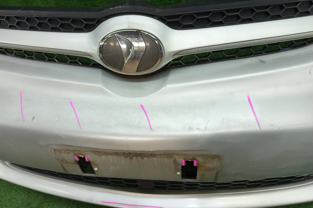 Бампер передний TOYOTA PLATZ NCP12, SCP11, NCP16 15809 4 ракурс Бампер передний TOYOTA PLATZ NCP12, SCP11, NCP16 15809 4 ракурс