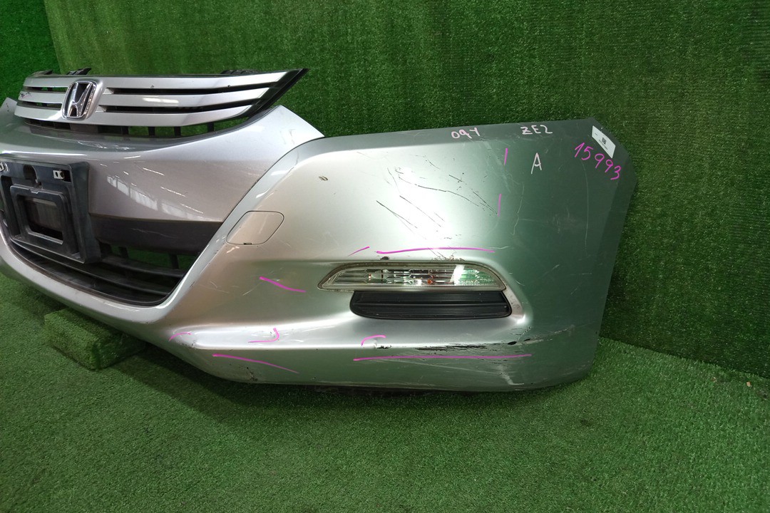Бампер передний HONDA INSIGHT ZE3, ZE2 15993 3 ракурс Бампер передний HONDA INSIGHT ZE3, ZE2 15993 3 ракурс