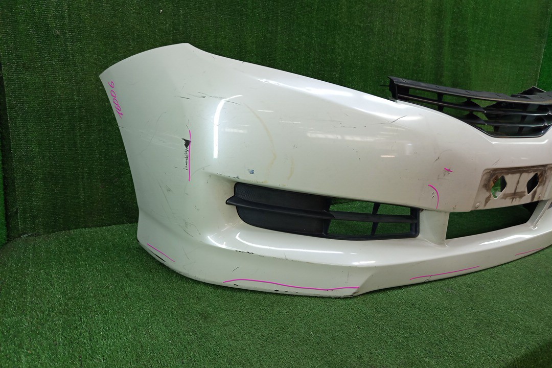 Бампер передний TOYOTA WISH ZGE20W, ZGE20G, ZGE25W, ZGE21G, ZGE22W, ZGE25G 16006 2 ракурс Бампер передний TOYOTA WISH ZGE20W, ZGE20G, ZGE25W, ZGE21G, ZGE22W, ZGE25G 16006 2 ракурс
