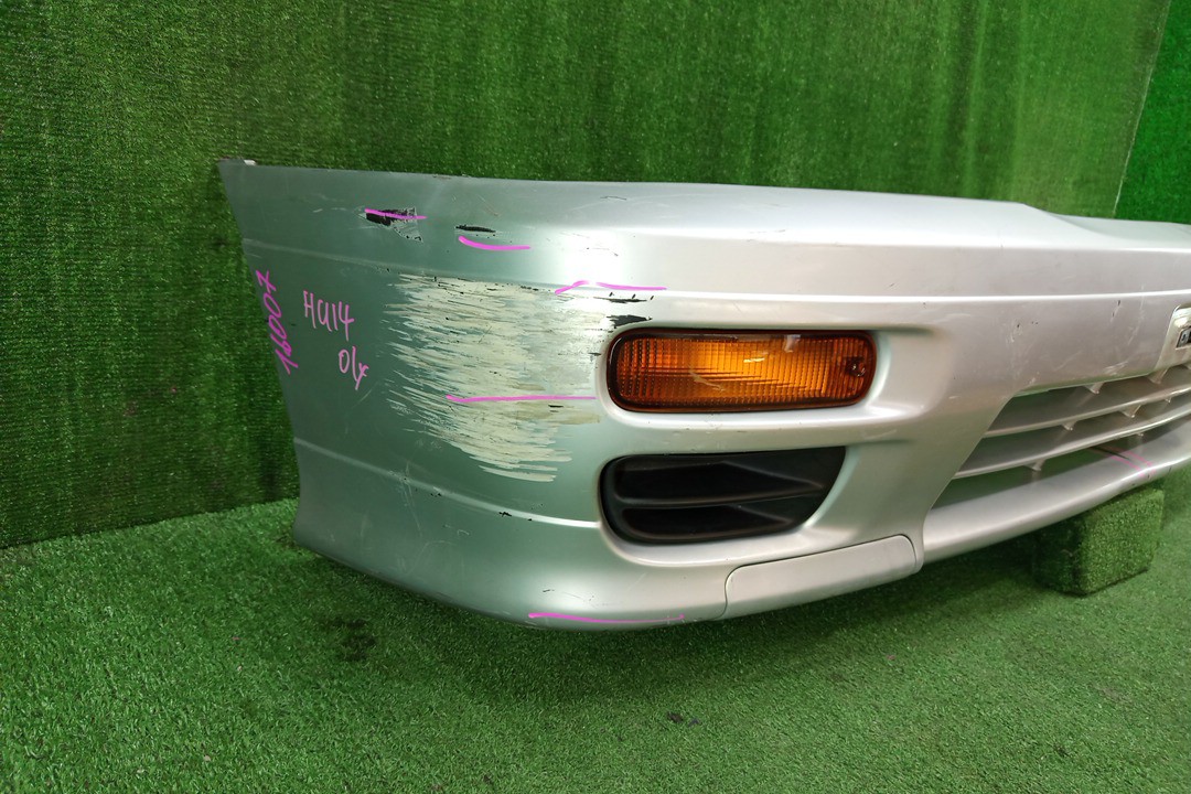 Бампер передний NISSAN BLUEBIRD SU14, QU14, ENU14, HU14, HNU14, EU14 16007 2 ракурс Бампер передний NISSAN BLUEBIRD SU14, QU14, ENU14, HU14, HNU14, EU14 16007 2 ракурс