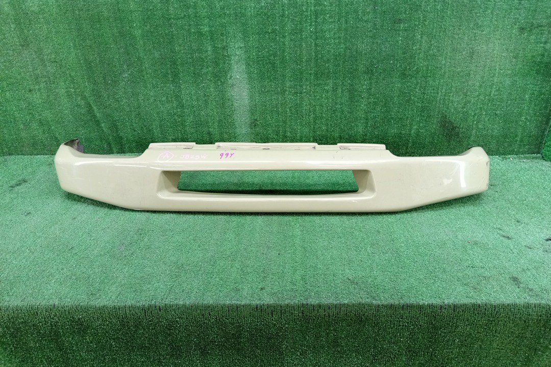 Бампер передний SUZUKI JIMNY JB23W 16018 1 ракурс