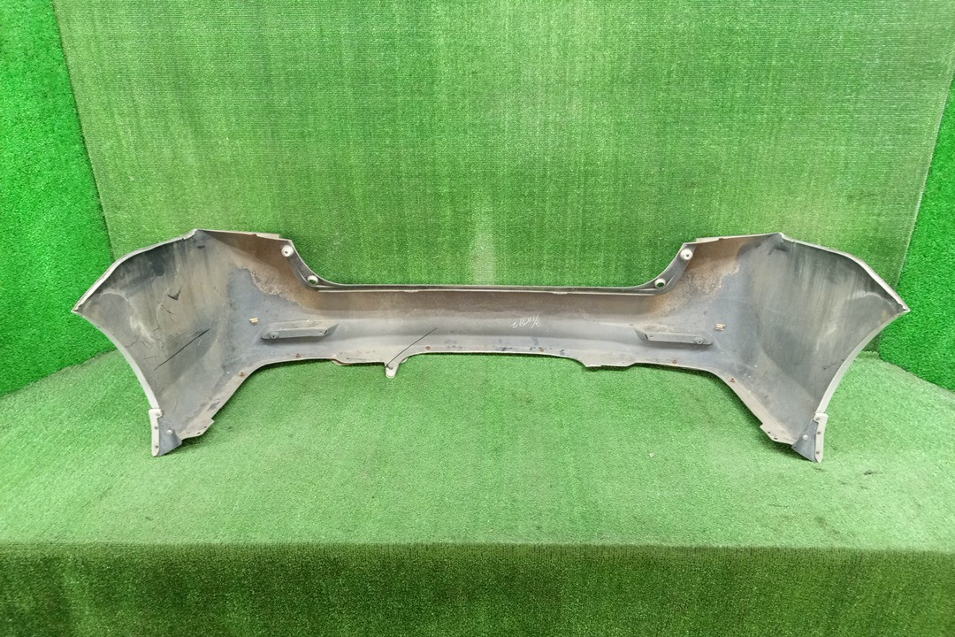 Бампер задний TOYOTA COROLLA FIELDER ZRE162G, NZE164G, NZE161G, NKE165G, NRE161G 16044 5 ракурс Бампер задний TOYOTA COROLLA FIELDER ZRE162G, NZE164G, NZE161G, NKE165G, NRE161G 16044 5 ракурс
