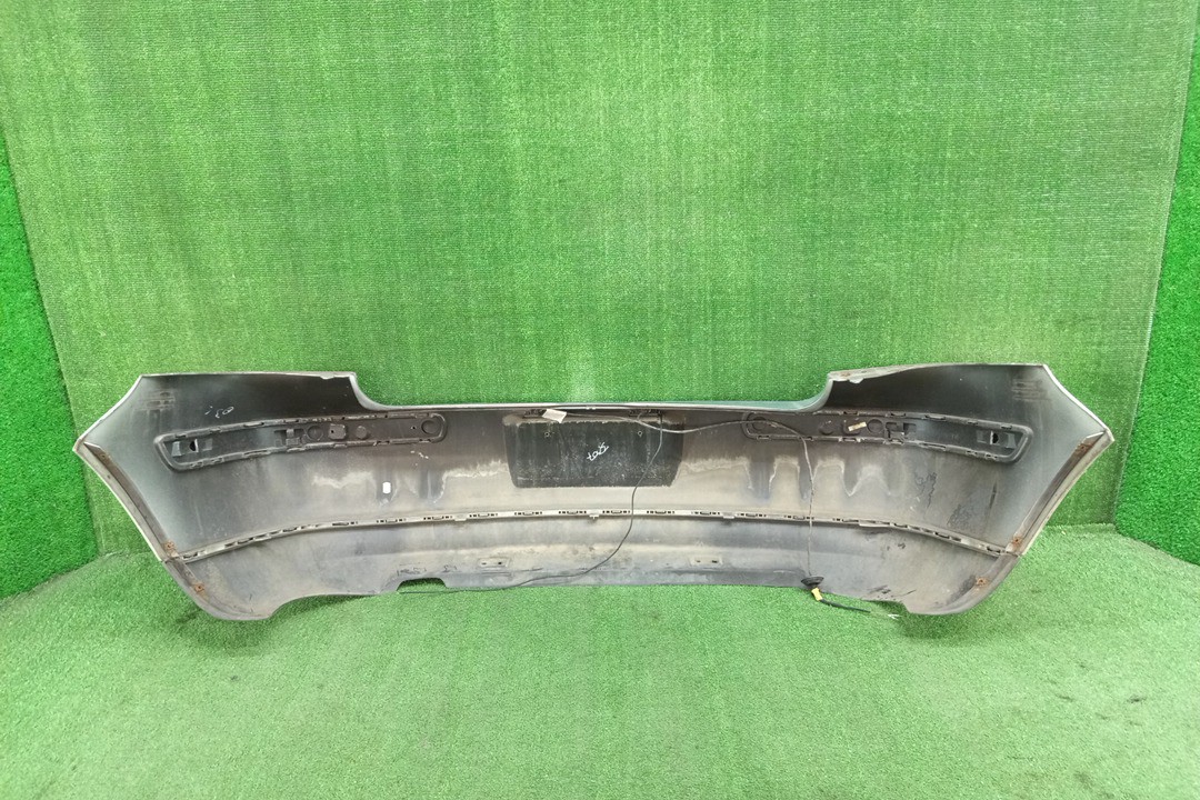 Бампер задний VOLKSWAGEN GOLF 1J 16052 4 ракурс Бампер задний VOLKSWAGEN GOLF 1J 16052 4 ракурс