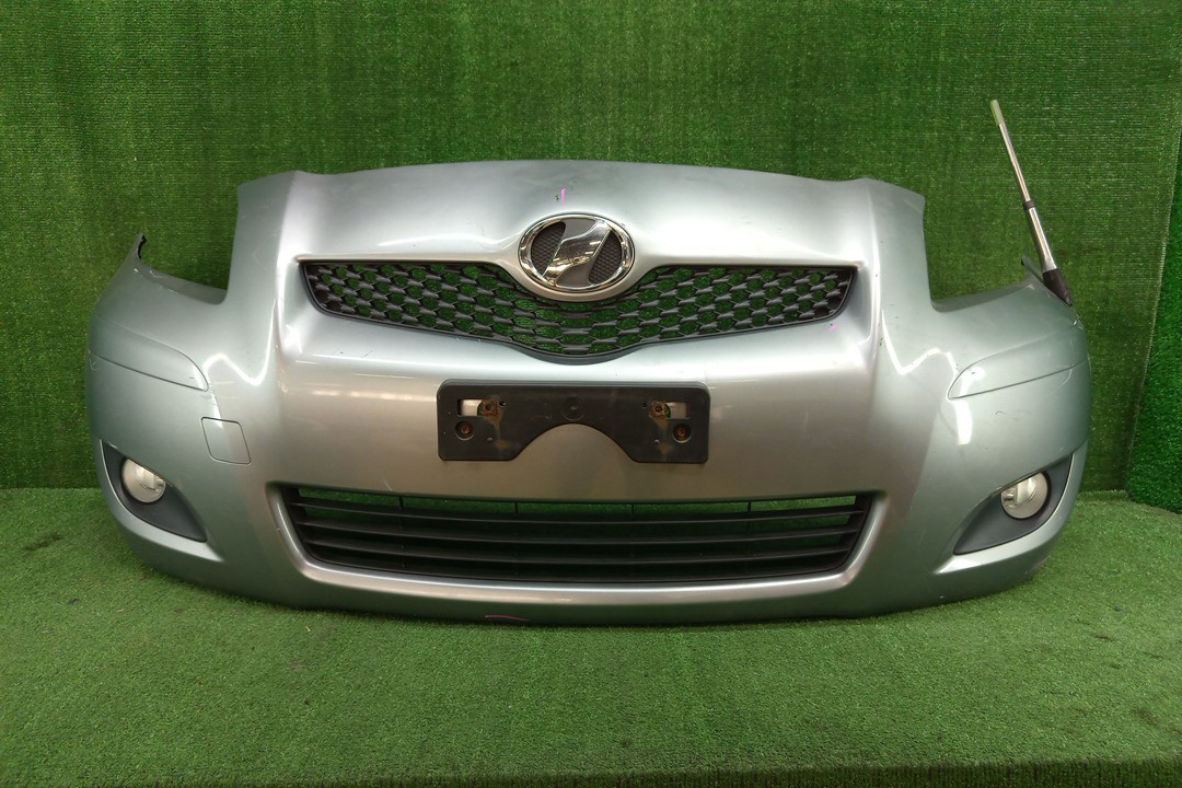 Бампер передний TOYOTA VITZ, YARIS NCP96, SCP90, KSP90, NCP95, NCP91 16065 1 ракурс Бампер передний TOYOTA VITZ, YARIS NCP96, SCP90, KSP90, NCP95, NCP91 16065 1 ракурс