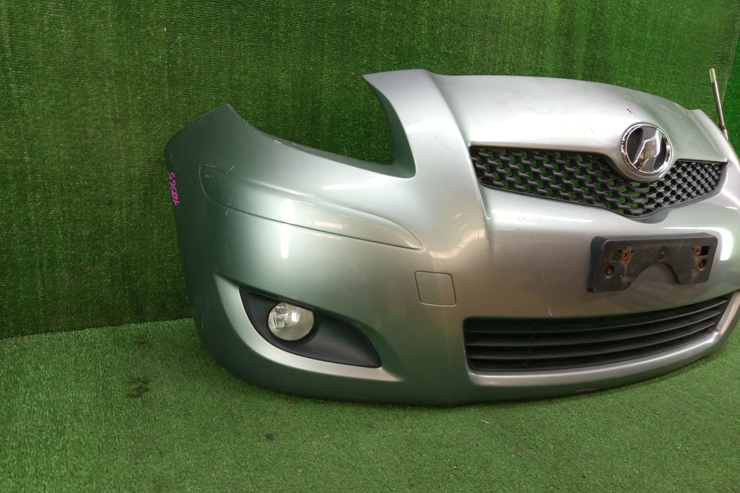 Бампер передний TOYOTA VITZ, YARIS NCP96, SCP90, KSP90, NCP95, NCP91 16065 2 ракурс Бампер передний TOYOTA VITZ, YARIS NCP96, SCP90, KSP90, NCP95, NCP91 16065 2 ракурс