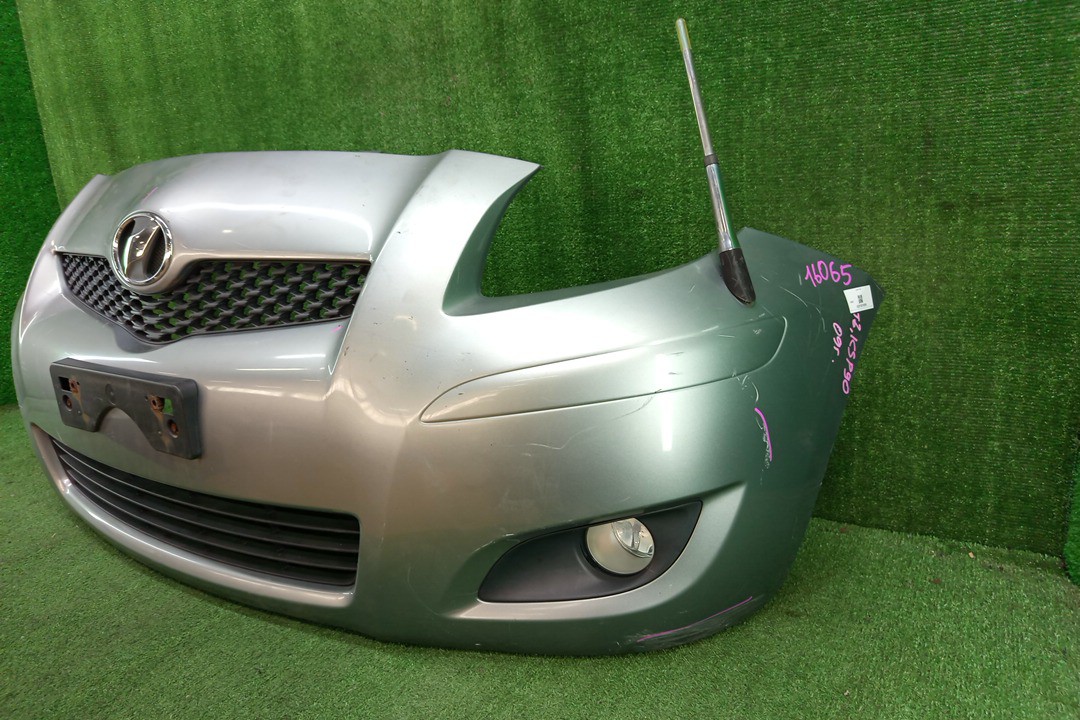 Бампер передний TOYOTA VITZ, YARIS NCP96, SCP90, KSP90, NCP95, NCP91 16065 3 ракурс Бампер передний TOYOTA VITZ, YARIS NCP96, SCP90, KSP90, NCP95, NCP91 16065 3 ракурс