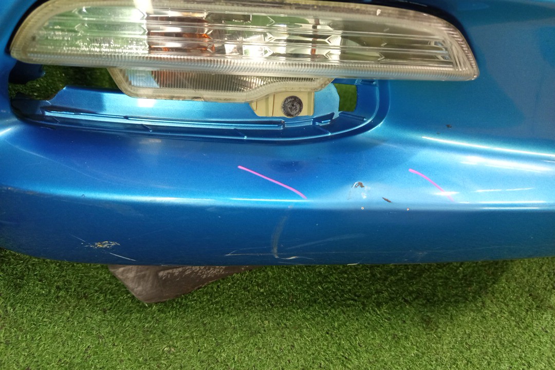 Бампер передний HONDA INSIGHT ZE3, ZE2 16151 4 ракурс Бампер передний HONDA INSIGHT ZE3, ZE2 16151 4 ракурс