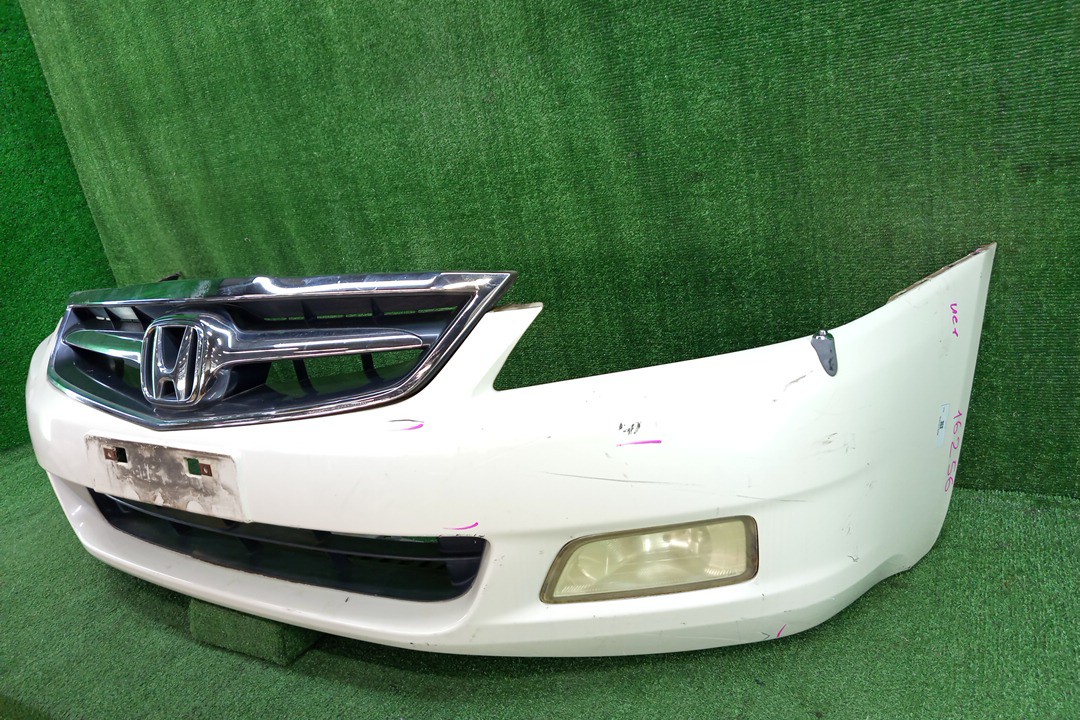 Бампер передний HONDA INSPIRE UC1 16256 2 ракурс