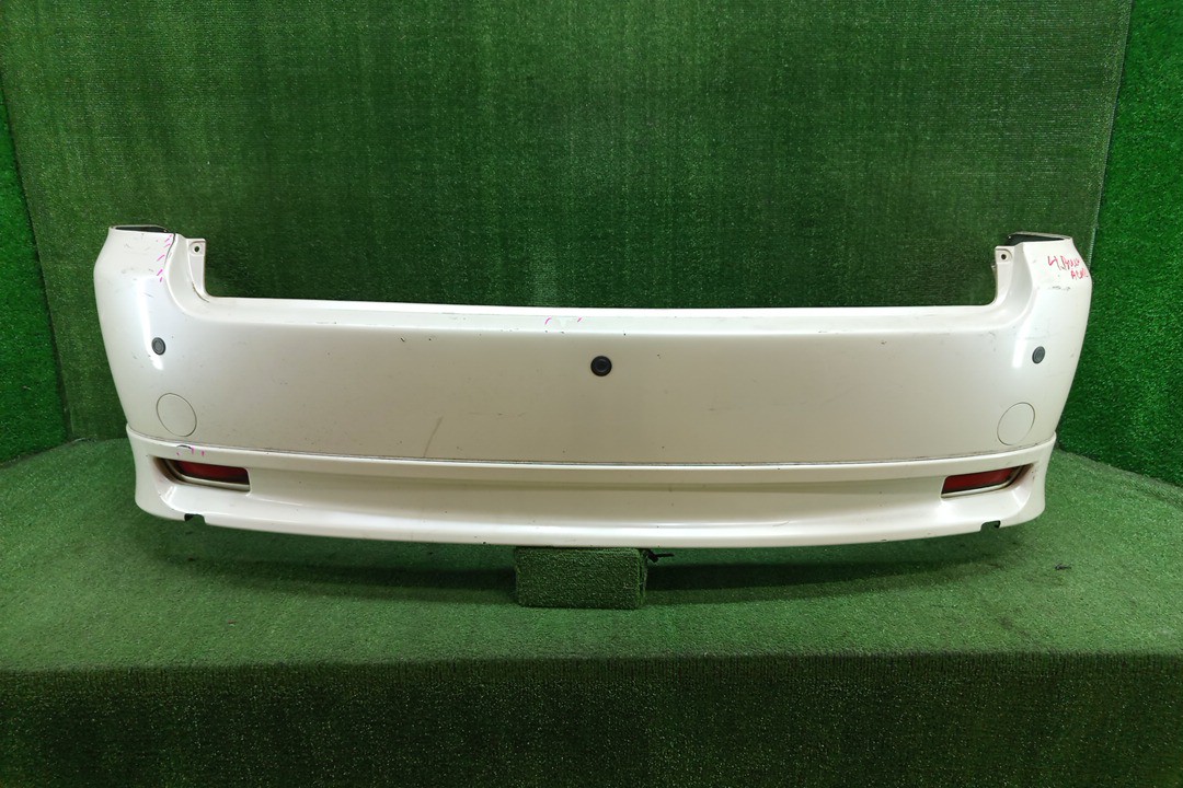Бампер задний TOYOTA IPSUM ACM21W, ACM26W 16357 1 ракурс