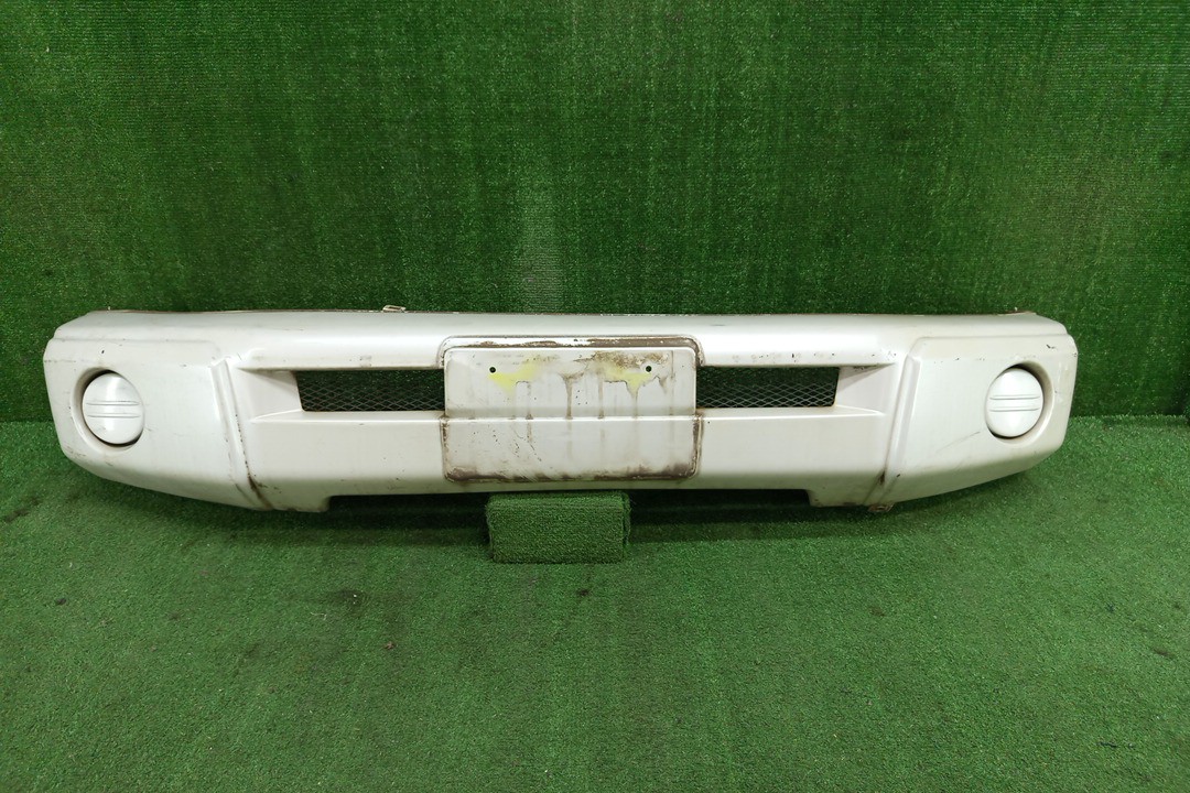 Бампер передний MITSUBISHI PAJERO IO H76W, H66W, H67W, H77W 16372 1 ракурс Бампер передний MITSUBISHI PAJERO IO H76W, H66W, H67W, H77W 16372 1 ракурс