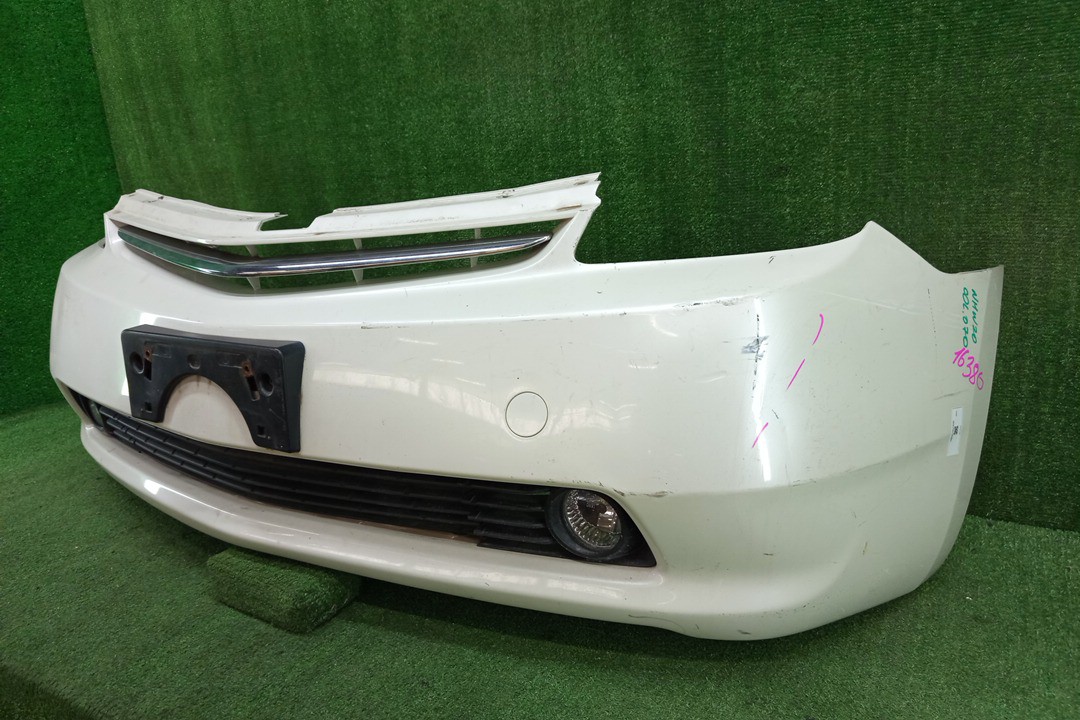 Бампер передний TOYOTA PRIUS NHW20 16380 2 ракурс Бампер передний TOYOTA PRIUS NHW20 16380 2 ракурс