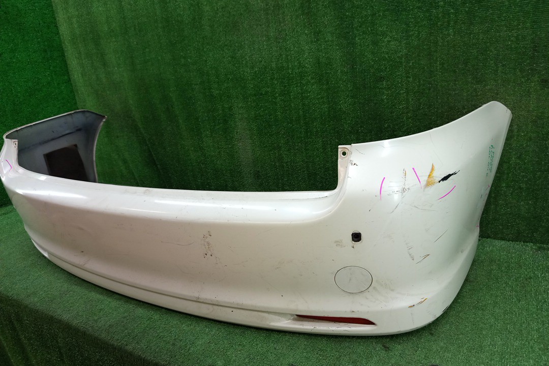 Бампер задний TOYOTA IPSUM ACM21W, ACM26W 16397 2 ракурс